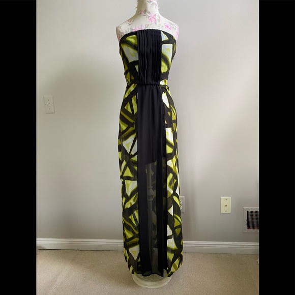 Guess strapless maxi dress - Picture 1 of 4